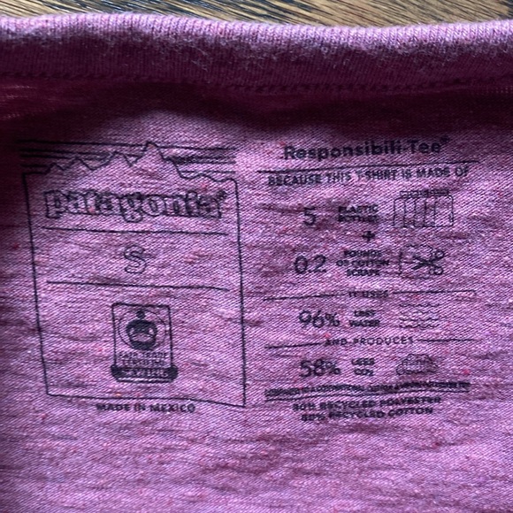 Patagonia Red Long Sleeve - Picture 4 of 6